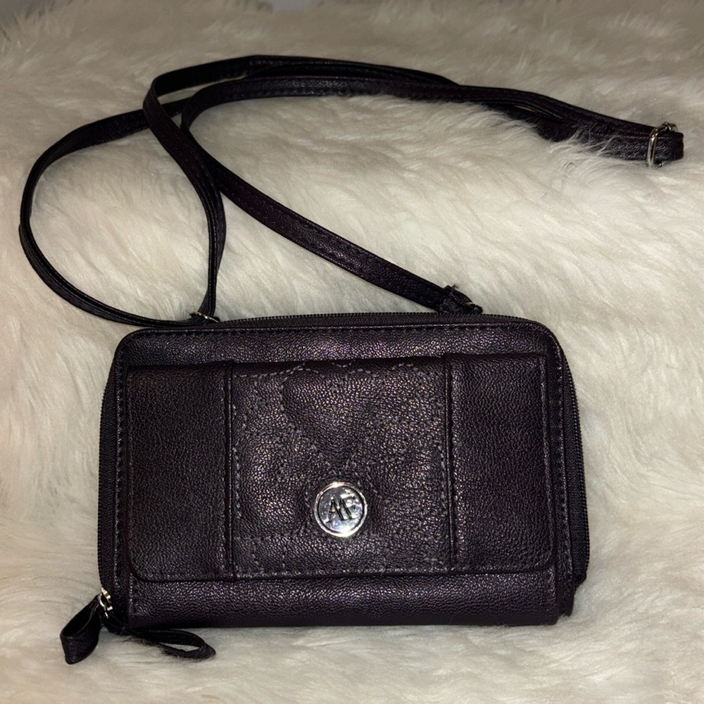Crossbody Wallet
